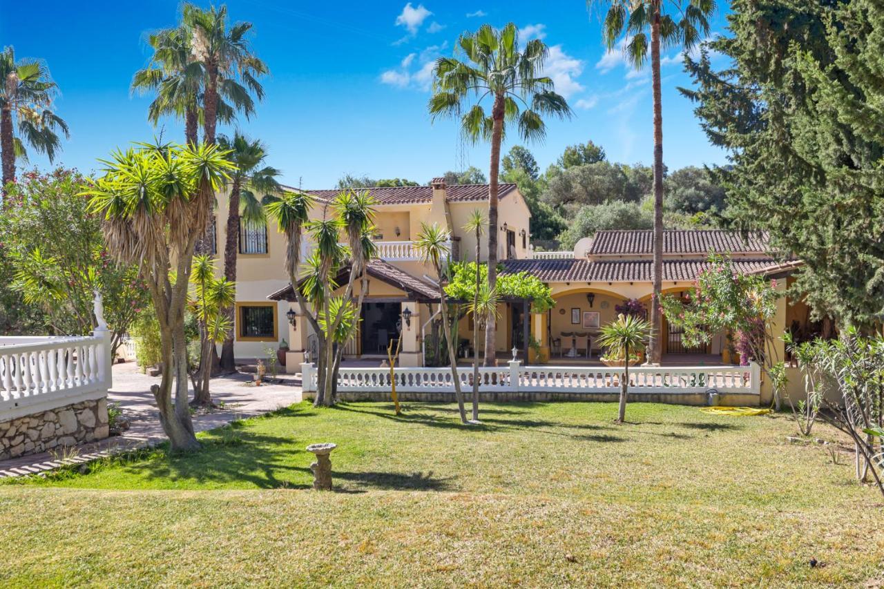 Villa Hacienda De La Siesta Coín Esterno foto